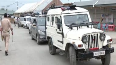 Amarnath Yatra 2024: Fresh Batch of Pilgrims Embark on Yatra Amid Tightened Security in Jammu and Kashmir (Watch Video)