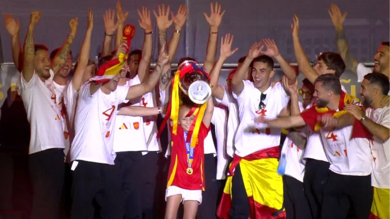 Spain Football Team Celebrates UEFA Euro 2024 Title With Cancer-Fighter 10-Year-Old During Their Victory Parade, Emotional Video Goes Viral