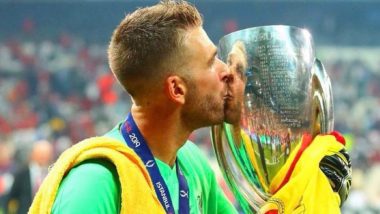 Premier League 2024-25: Spanish Goalkeeper Adrian Leaves Liverpool After Five Years (Watch Video)