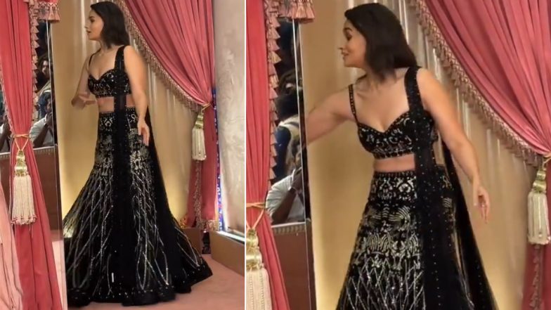 Anant Ambani-Radhika Merchant Sangeet Ceremony: Alia Bhatt Stuns in Black Lehenga, Requests Ranbir Kapoor To Join the Photo Session (Watch Video)