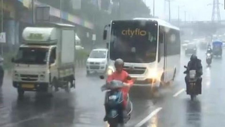 Mumbai Weather Forecast Today: IMD Issues Orange Alert as Heavy to Very Heavy Rain With Possible Strong Winds Likely in City on July 15; Check Live Weather Updates Here