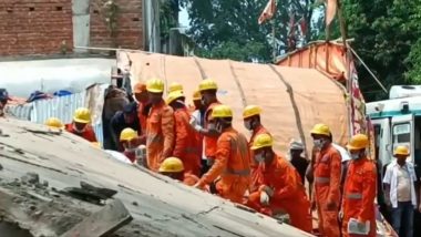 Jharkhand Building Collapse: 2 Rescued, Many Feared Trapped After Multi-Storey Building Collapses in Deogarh (Watch Video)