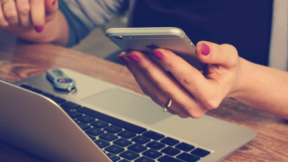 Cybersecurity Tips 2024: Know How To Protect Your Smartphone, Computers From Data Theft Attempts Initiated by Hackers
