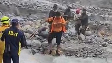 Uttarakhand: Temporary Bridge Collapses Due to Sudden Increase in Water Flow in River at Devgad; 30-40 Pilgrims Stranded, Two Washed Away