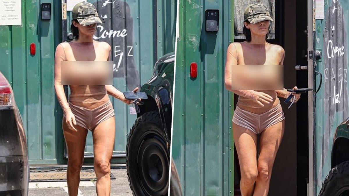 Bianca Censori Flashes Bare Breasts in See-Through Netted Top for Her  Latest Public Appearance in LA, View Jaw-Dropping Pics of Kanye Wests  Wife! | 🎥 LatestLY