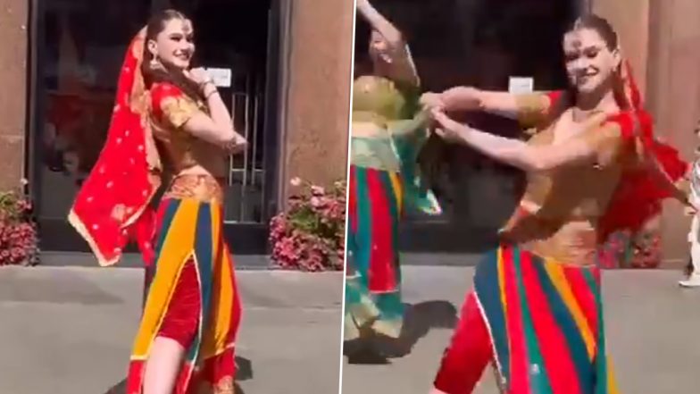 Russian Girls Dance to Hindi Songs To Welcome PM Narendra Modi in Moscow, Video Surfaces