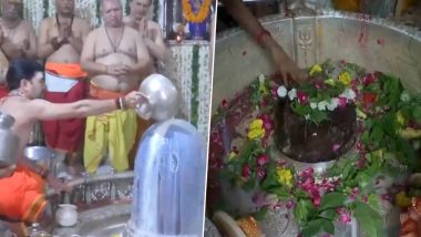 Sawan Somwar 2024 Celebration Videos: Kashi Vishwanath Temple, Baba Baidyanath Temple and More – Devotees Throng Lord Shiva Temples Across India To Worship on First Day of Shravan Month