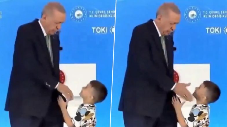 Turkey: President Recep Tayyip Erdogan Slaps Boy on Stage for Not Kissing His Hand at Public Event in Rize Province, Video Goes Viral