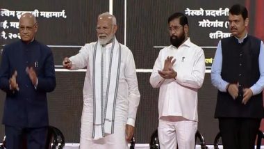 PM Narendra Modi Launches, Lays Foundation Stone of Projects Worth INR 29,400 Crore in Mumbai (Watch Video)