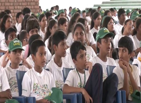 India News | 'Youth Acts - Planting for a Sustainable Future' Event Unites 2,500 Students for Conservation at Kanha Shanti Vanam