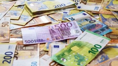 Business News | FII's Bullish on Financial Services and Telecom Segment as Per June 2024 NSDL Data