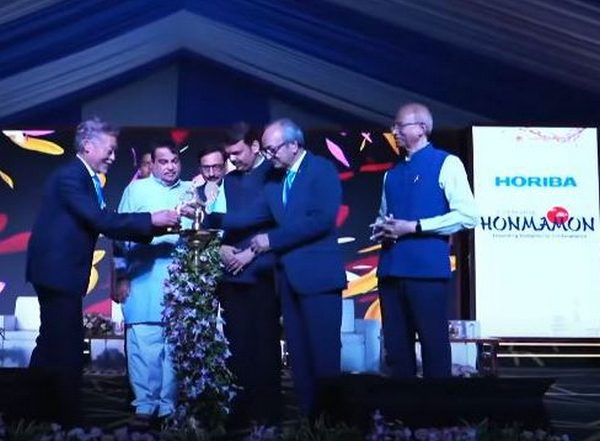 Business News | Nitin Gadkari Inaugurates Horiba's Greenfield Manufacturing Plant in Nagpur