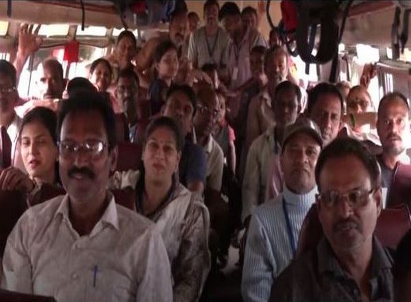 India News | Another Set of Pilgrims Departs from Pantha Chowk for Amarnath Yatra