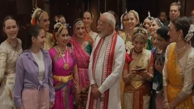 World News | PM Modi Interacts with Artists of Russian Cultural Troupe