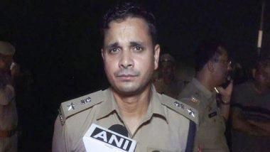 India News | Traffic Slows Down on NH 24 Due to Heavy Floods in UP's Shahjahanpur