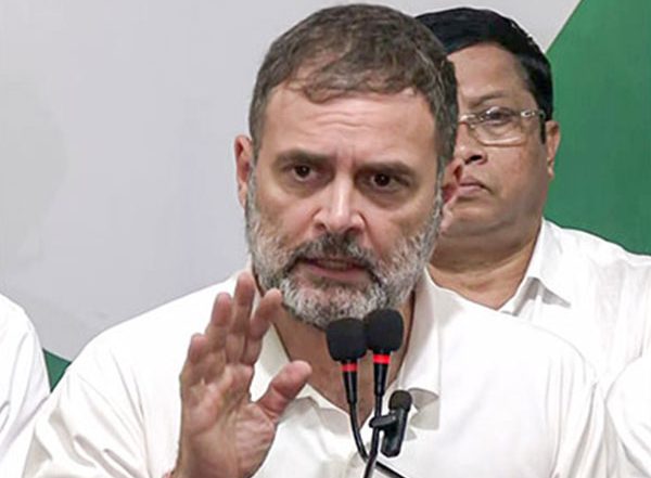 India News | Rahul Gandhi: 'Stop Using Derogatory Language Against Smriti Irani'