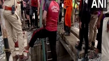 India News | Body of Sanitation Worker Who Fell into Kerala Canal Pulled out After 2 Days