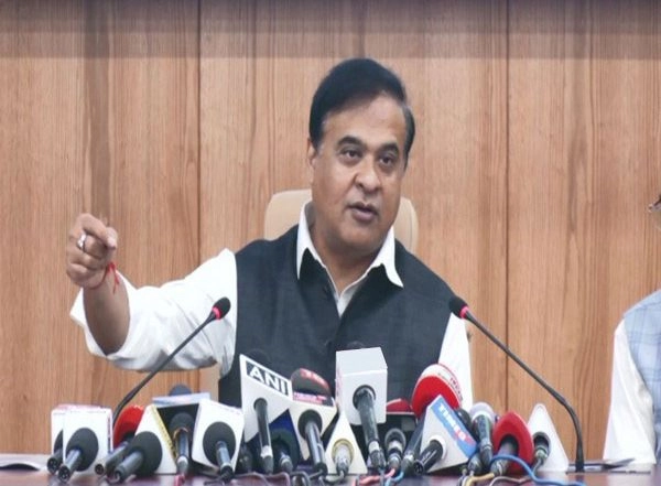 India News | Assam CM: Only 2 out of 8 CAA Applicants from Pre-1971 Appear for Interviews