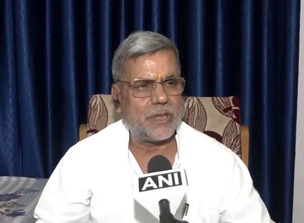India News | Uttar Pradesh: BJP MLA Devendra Pratap Singh Writes Letter to CM Yogi over Digital Attendance System