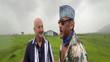Entertainment News | Anupam Kher Enjoys Nature with His Friend Jackie Shroff, Check Video