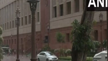 India News | Delhi Witnesses Sudden Weather Change; Heavy Rains Lash City