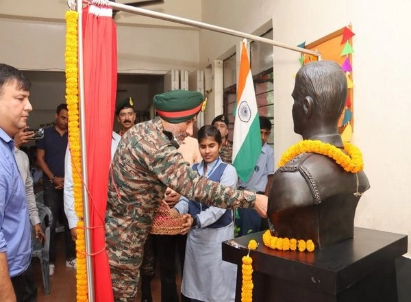 India News | Statue of Kargil Hero Capt Haneef Uddin Unveiled at Kerala School