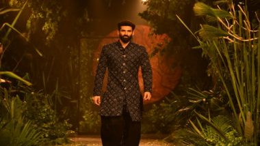 Entertainment News | India Couture Week: Aditya Roy Kapur Adds 'chaar Chand' to Kunal Rawal's Show, Fans Hail His Look