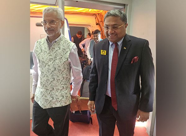 World News | EAM Jaishankar Arrives in Tokyo for Quad Foreign Ministers' Meeting