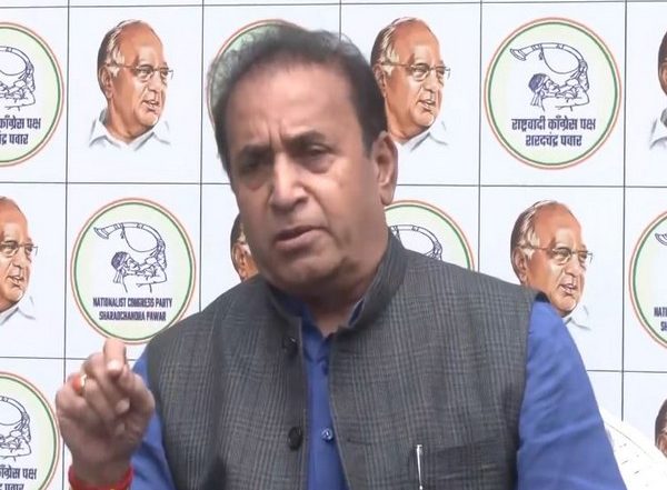 Maharashtra: Devendra Fadnavis’ Aide Samit Kadam Asked Me To Sign Affidavit Against Uddhav Thackeray, Claims Anil Deshmukh