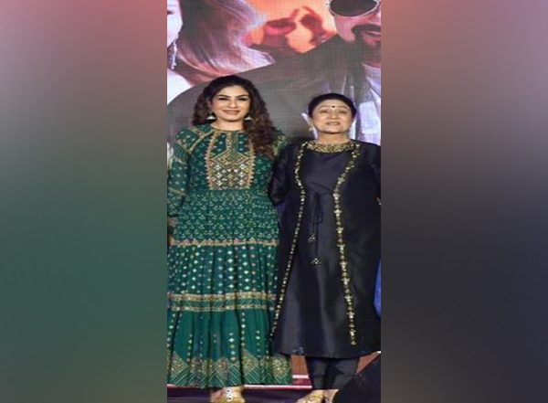 Entertainment News | Raveena Tandon Grooves with Aruna Irani at Song Launch of Sukhbir's  'Punjabi Munde' from 'Ghudchadi'