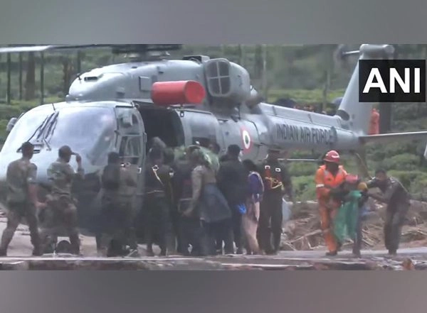 India News | Wayanad Landslides: Around 150 People Rescued from Landslide-hit Mudakkayi Village