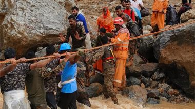 India News | Kerala Landslides: Death Toll Rises to 158; CM Vijayan Holds Review Meeting, to Visit Wayanad Tomorrow