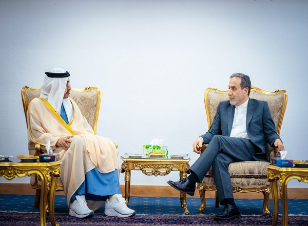 World News | UAE Foreign Minister Abdullah Bin Zayed Meets with Iranian Foreign Minister, Nominated by the President Before the Parliament