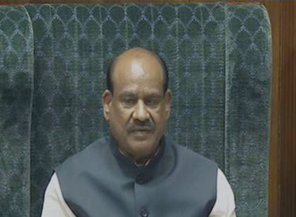 India News | Lok Sabha Speaker Om Birla Praises Indian Railways and Its Personnel; Urges Members to Recognise Its Contributions