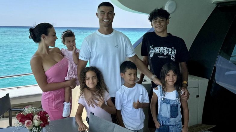 Cristiano Ronaldo Shares Adorable Frame With His Wife Georgina Rodriguez and Kids, Calls His Family 'My Life' (See Pic)