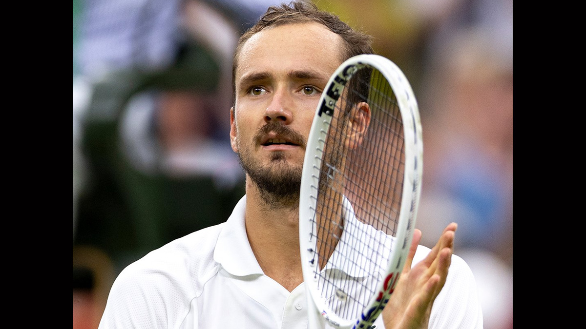 Tennis News Wimbledon 2024 Quarterfinal Daniil Medvedev Beat Jannik