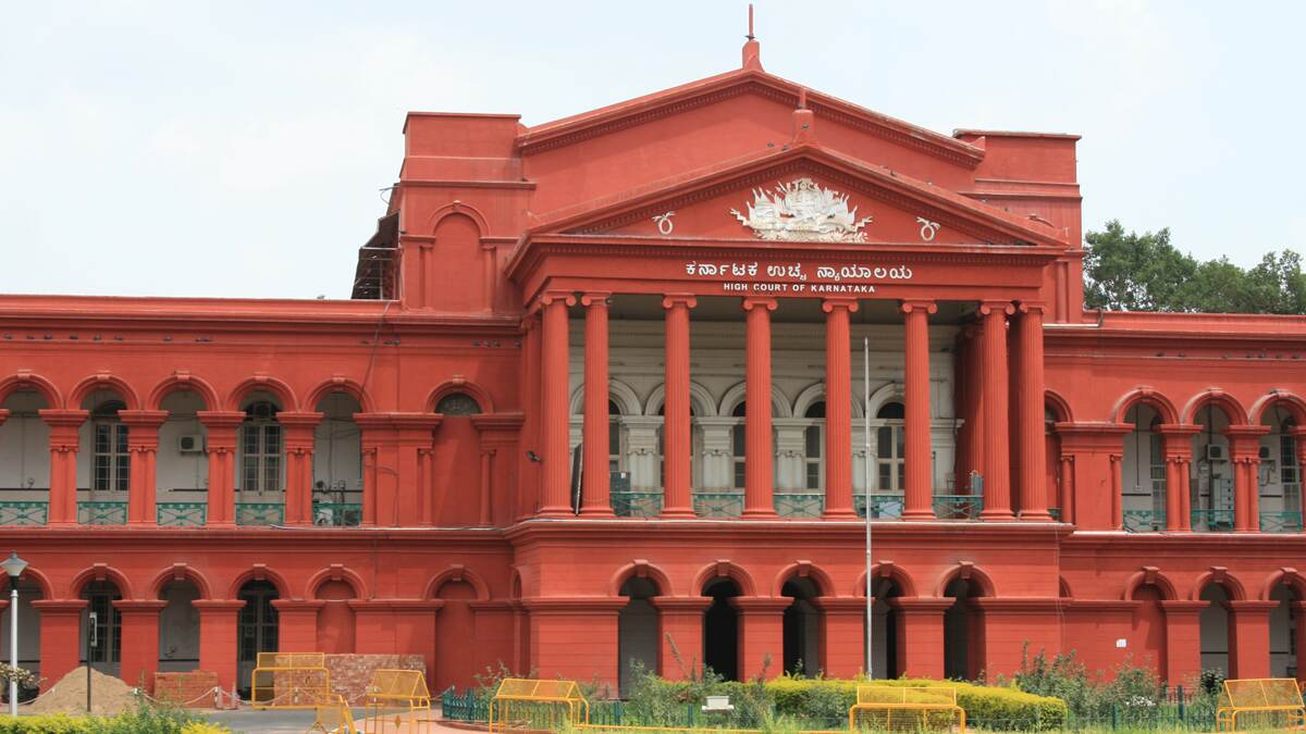 'If Kannada Is Not To Die Out, Then Kannada Should Be Recognised': Karnataka High Court Bench Pronounces Order in Kannada