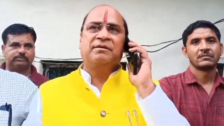 ‘Bulldozer Nahar Me Ghusa Dunga’: BJP Kanpur MLA Surendra Maithani Threatens Officer Over Demolition Drive; Video Surfaces