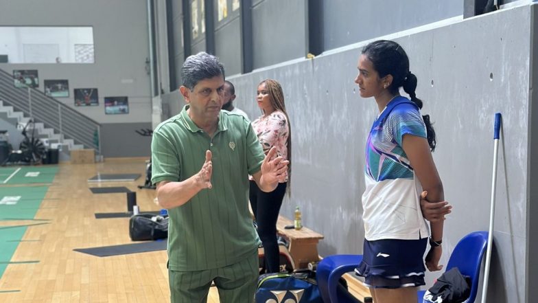 PV Sindhu Pens Down Note for Mentor and 'Father of Indian Badminton' Prakash Padukone Amid Preparations for Paris Olympics 2024 (See Post)