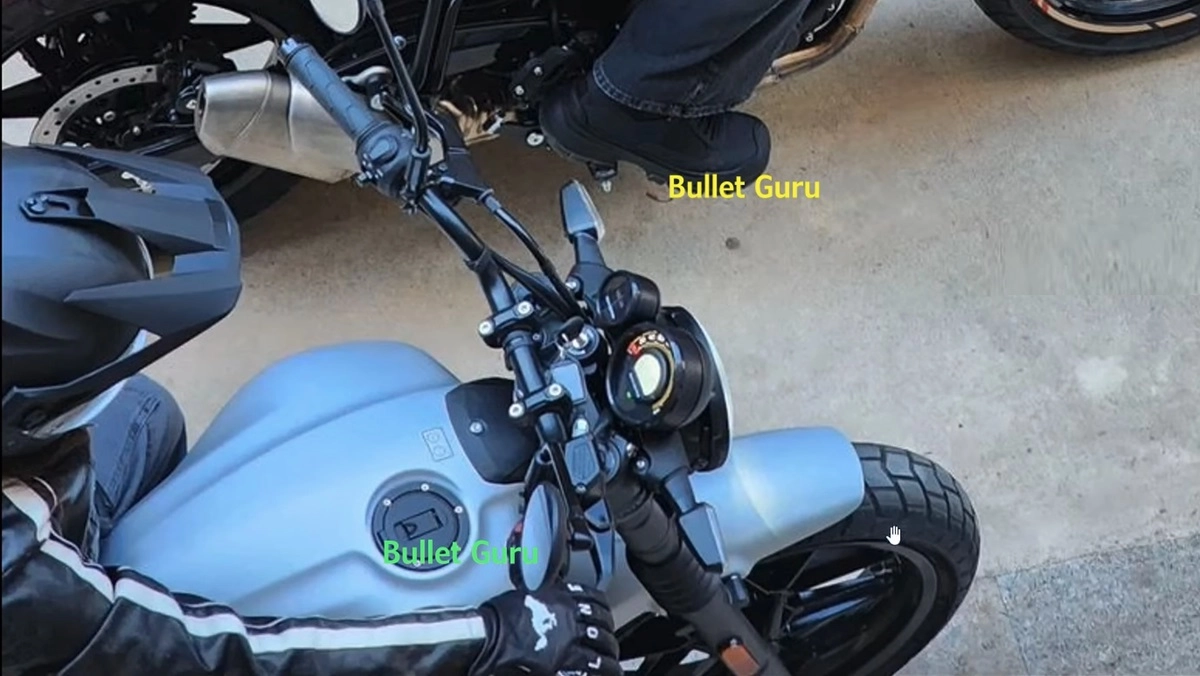 Royal Enfield Guerrilla 450 New Spy Image