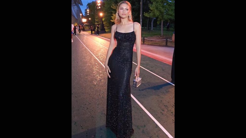 Paris Olympics 2024: Zendaya Attends Louis Vuitton’s Olympic Prelude in Black Bodycon Glitter Dress and Wet Hair Look (See Picture and Video)