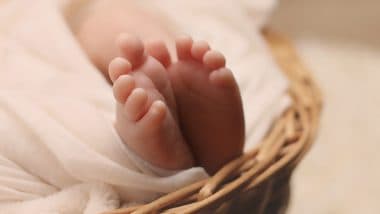 Ahmedabad: Alert Passerby, 108 Ambulance Rescue Newborn Baby Girl Abandoned in Garbage Bin Near Naroda Bus Stand