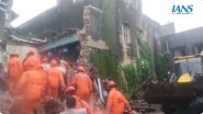 Gujarat House Collapse: House Collapses in Dwarka Following Heavy Rainfall, Several Feared Trapped (Watch Videos)