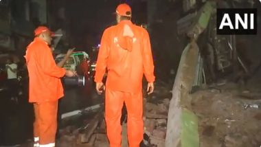 Delhi Rains: House Collapses in Sabzi Mandi Area After Heavy Rain, Rescue Operation Underway (Watch Video)