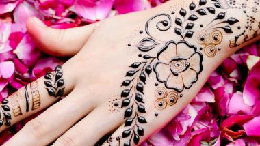Hariyali Teej 2024 Mehndi Designs: From Floral Designs to Mandala Henna Ideas, Easy Mehendi Patterns To Adorn Your Hands on Sawan Maas Festival (Watch Videos)