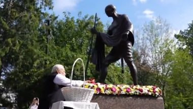 PM Modi’s Ukraine Visit: Prime Minister Narendra Modi Pays Floral Tributes to Mahatma Gandhi in Kyiv (Watch Video)