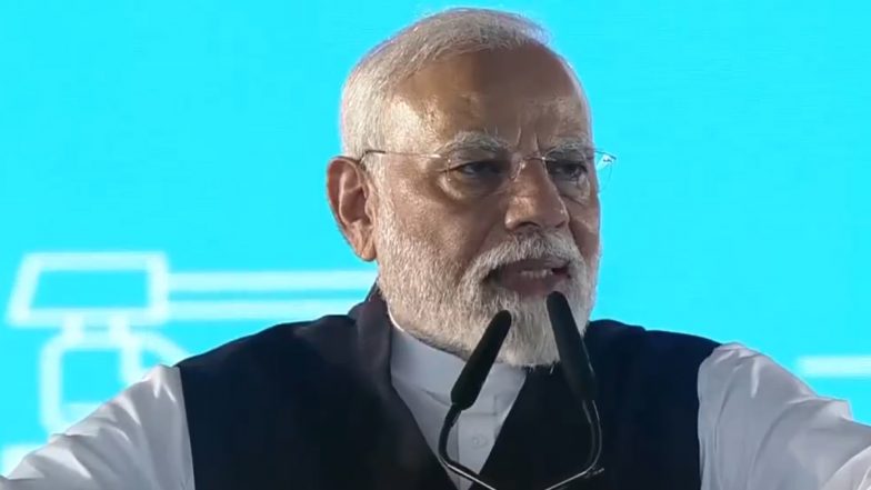 Chhatrapati Shivaji Maharaj Statue Collapse: PM Narendra Modi Issues Apology, Says ‘I Bow My Head and Apologise to My God’ (Watch Video)