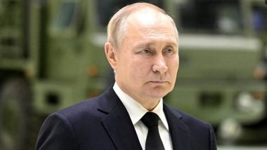 Azerbaijan Airline Plane Crash: Russian President Vladimir Putin Apologises to Azerbaijan President Ilham Aliyev After Fatal Flight 8432 Crash