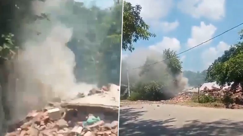 Unnao Blast: 2-Storey Building Collapses After Explosion at Firecracker Factory, Many Feared Trapped (Watch Video)