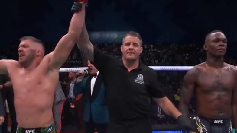 Dricus Du Plessis Defeats Israel Adesanya via Submission to Retain Middleweight Title at UFC 305 Event (Watch Video)